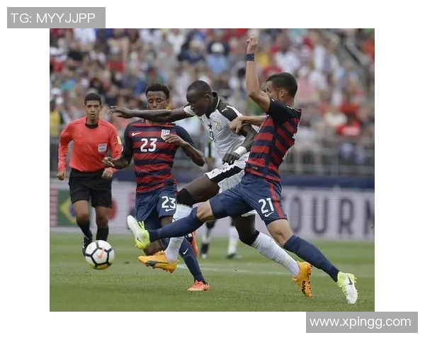 日本与加纳足球对决展现技战术魅力与文化交流的精彩瞬间 日本与加纳足球对决展现技战术魅力与文化交流的精彩瞬间